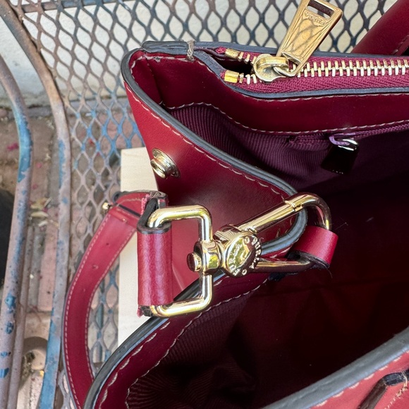 FURLA 2 way east west satchel. - Picture 4 of 12